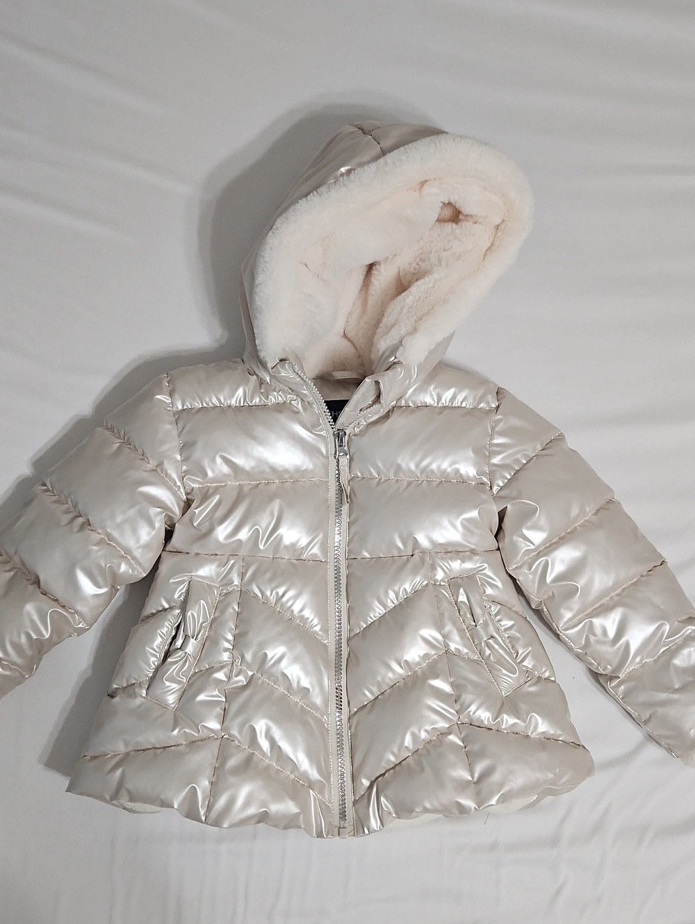 Rothschild Shiny Cream Hooded Puffer Coat with Faux Fur Lining